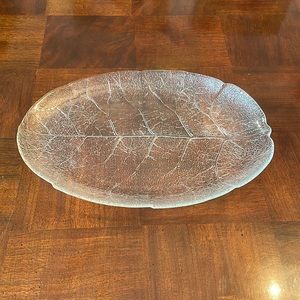 Vintage Aspen Leaf Platter Luminarc  glass made in France